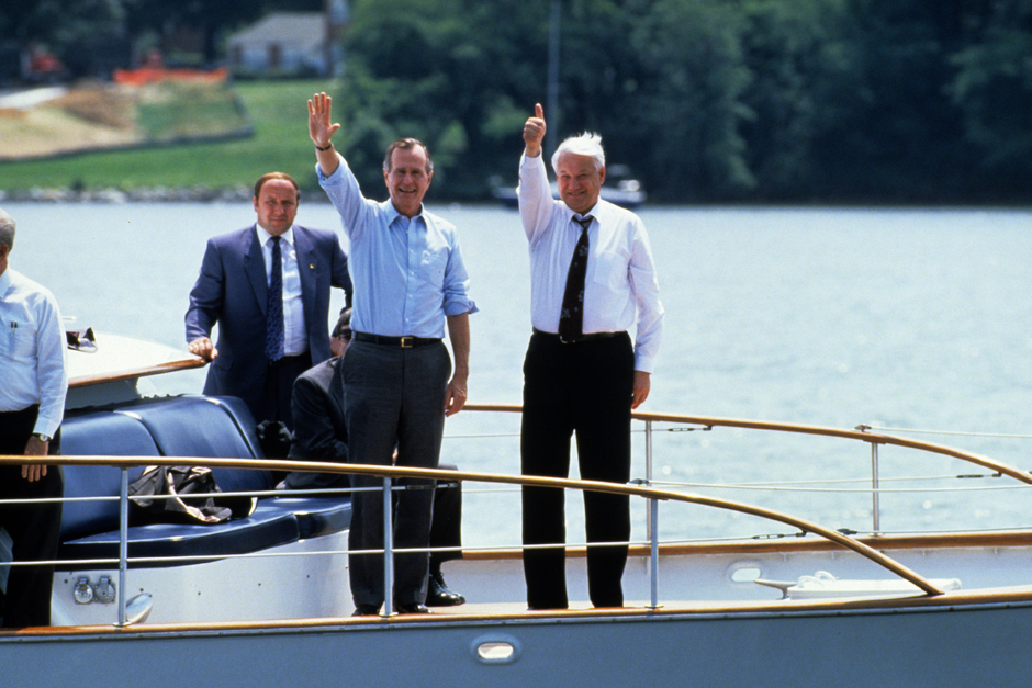 Джордж Буш и Борис Ельцин 