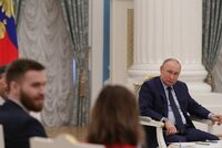 Путин поддержал идею создания общероссийского движения детей 