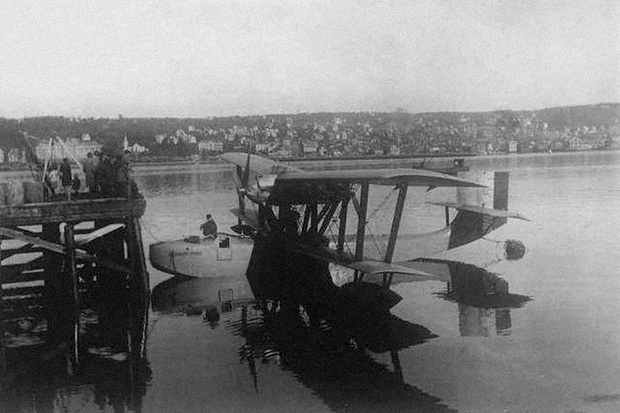 «Латам-47» — последний самолет Амундсена. Тромсе, 18 июня 1928 года. Фото: Wikipedia