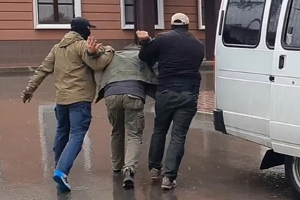 Сотрудники ФСБ задержали россиянина за призывы к убийству силовиков