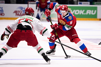 Гол вратаря помог сборной России по хоккею победить Белоруссию