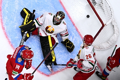Сборная России по хоккею вырвала победу в матче с Белоруссией