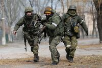 «Тут было все в новинку» Ветеран боев в Донбассе — о сложностях штурма Мариуполя и уроках спецоперации на Украине