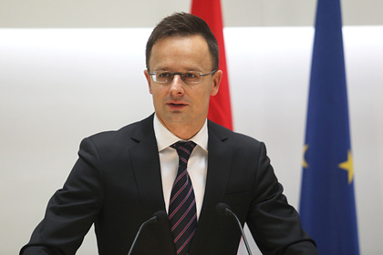 Венгрия выступила против эмбарго Евросоюза на российскую нефть