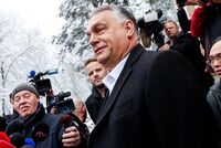 Венгрия не поддержала санкции против России. Как ее лидер идет на конфликт с Европой и удерживает власть?