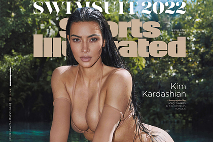 Журнал Sports Illustrated назвали лицемерным в сети за обложку с Ким Кардашьян