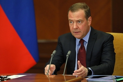 Медведев заявил о недопущении Россией третьей мировой войны
