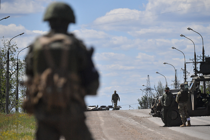 Минобороны показало видео сдачи в плен украинских военных с «Азовстали»