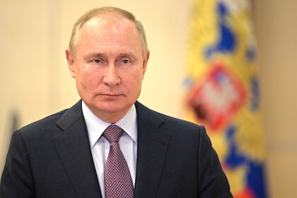 В Кремле ответили на вопрос о ревакцинации Путина от коронавируса