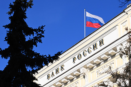 Российские банки стали чаще проверять из-за валюты
