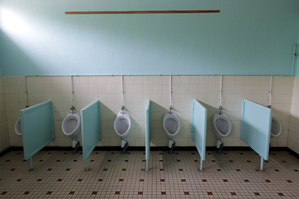 Найдены худшие туалеты в российских школах