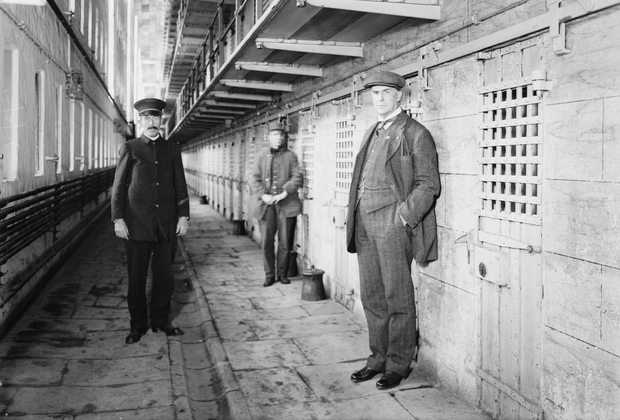 Тюрьма Синг-Синг, около 1915 года. Фото: Universal History Archive / Getty Images