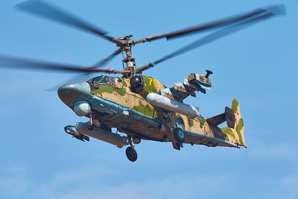 Минобороны показало работу вертолетов Ка-52 по уничтожению опорных пунктов ВСУ