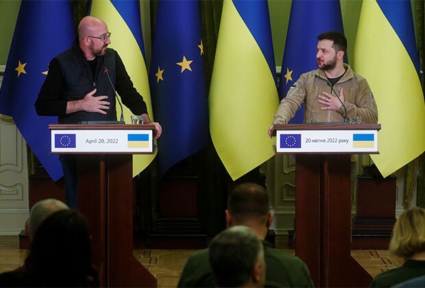 Председатель Евросовета Шарль Мишель и президент Украины Владимир Зеленский в Киеве, 20 апреля