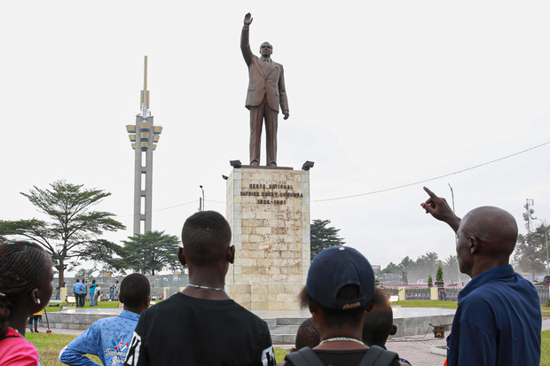 Памятнику первому премьер-министру Демократической Республики Конго Патрису Лумумбе в Киншасе. Построен «Мансудэ» в 2002 году.. Фото: MONUSCO Photos / Wikimedia