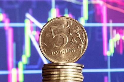 Аналитик дал неожиданный прогноз по рублю во втором полугодии 2022 года