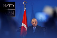 Турция заявила об ожидании действий Швеции и Финляндии по борьбе с терроризмом 