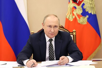 Кремль анонсировал встречу Путина с награжденными орденами «Родительской славы»
