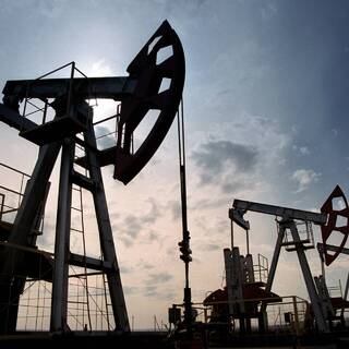 ОПЕК+ неожиданно решил нарастить добычу нефти