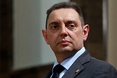 Александар Вулин