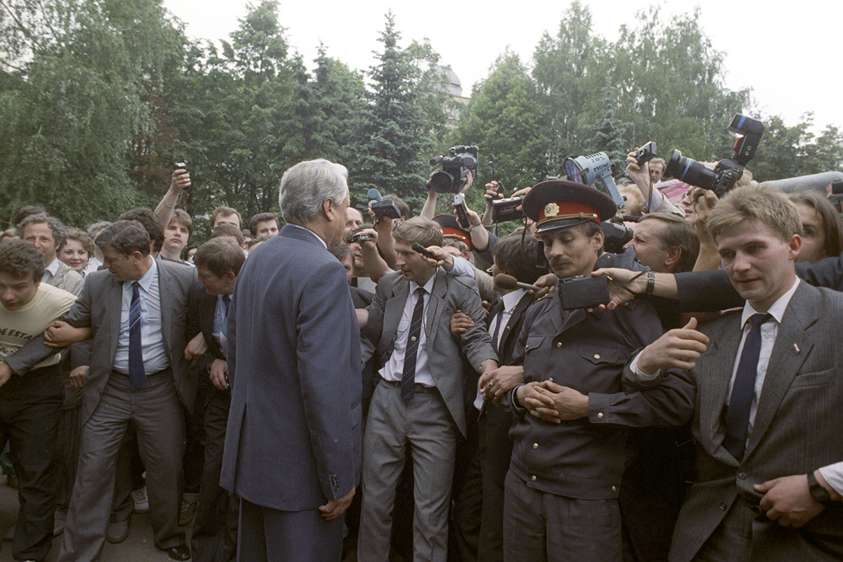 Ельцин после голосования