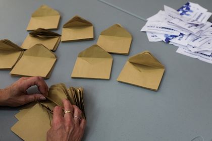 Во Франции подсчитали половину голосов на выборах в парламент