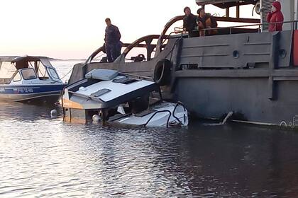 Четверо россиян погибли при столкновении катера с грузовым судном