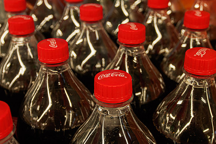 Coca-Cola объявила о прекращении производства и продаж в России