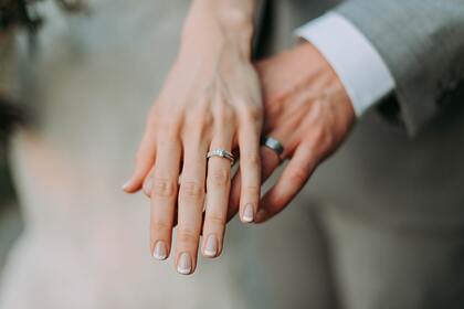 Психолог посоветовала людям с вредными привычками вступать в брак