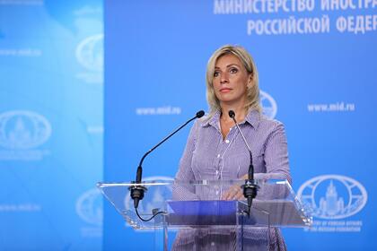 Захарова оценила слова Джонсона о вреде попыток урегулировать кризис на Украине