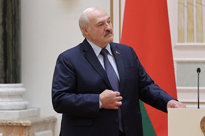 Лукашенко заявил о готовности вернуться к диалогу с Канадой