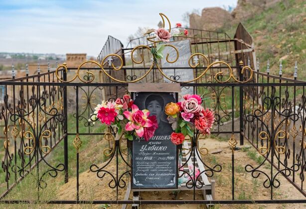 Могила в Миздаханском некрополе близ Нукуса, Узбекистан. Фото: Petr Svarc / Getty Images