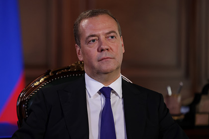 Пост Дмитрия Медведева о мощи «Великой России» оценили