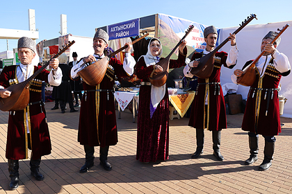Два кавказских региона стали рекордсменами по количеству туристов