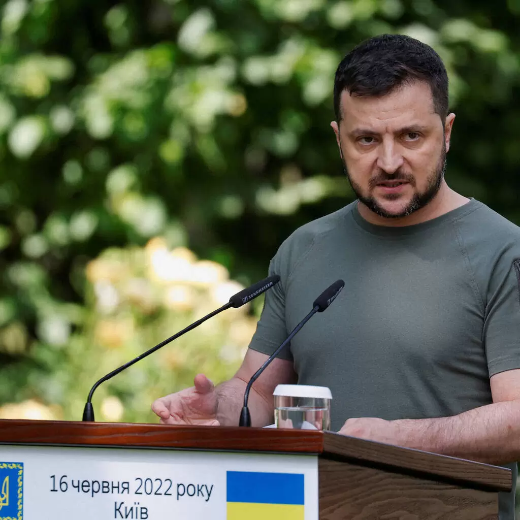Zelenski Şimali Koreyanın DXR və LPR-ni tanımasına sərt reaksiya vəd edib