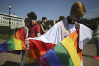 Госдума приняла закон об ЛГБТ-пропаганде