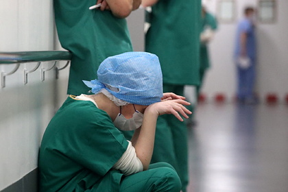 Российская медсестра покончила с собой после травли со стороны санитарок