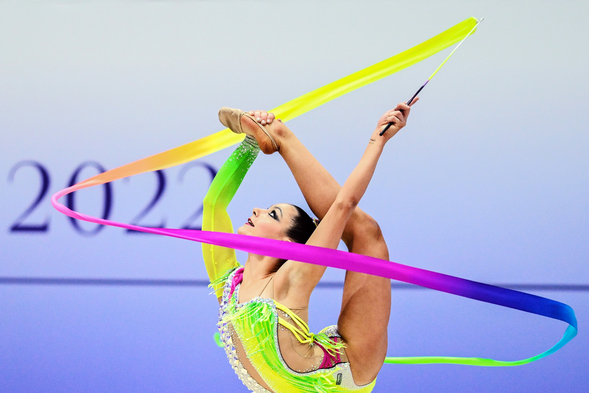 Лала Крамаренко на Международном кубке по художественной гимнастике в Дубае. 2022 год