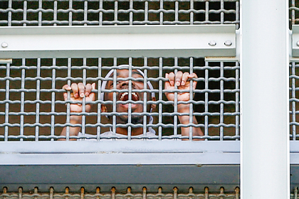 Заключенного трахают тюрьме - 3000 лучших видео