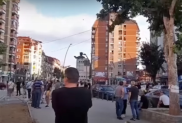 Сигнал воздушной тревоги в городе Косовска-Митровица