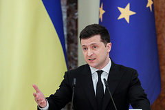 Зеленский обвинил ЕС в искусственной задержке финансовой помощи Украине
