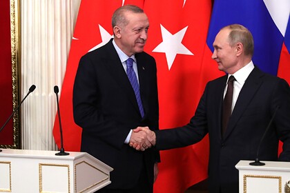 Эрдоган рассказал о предложении Путина посетить саммит ШОС