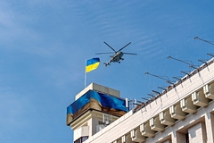 В СВР заявили о продолжающей «освоение» Украины Польше