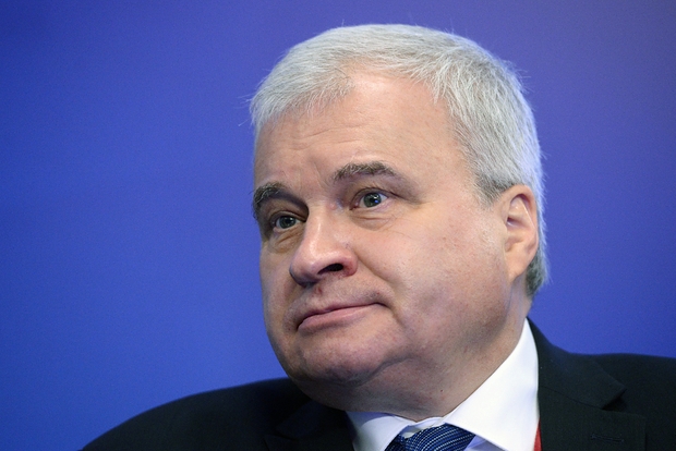 Андрей Денисов