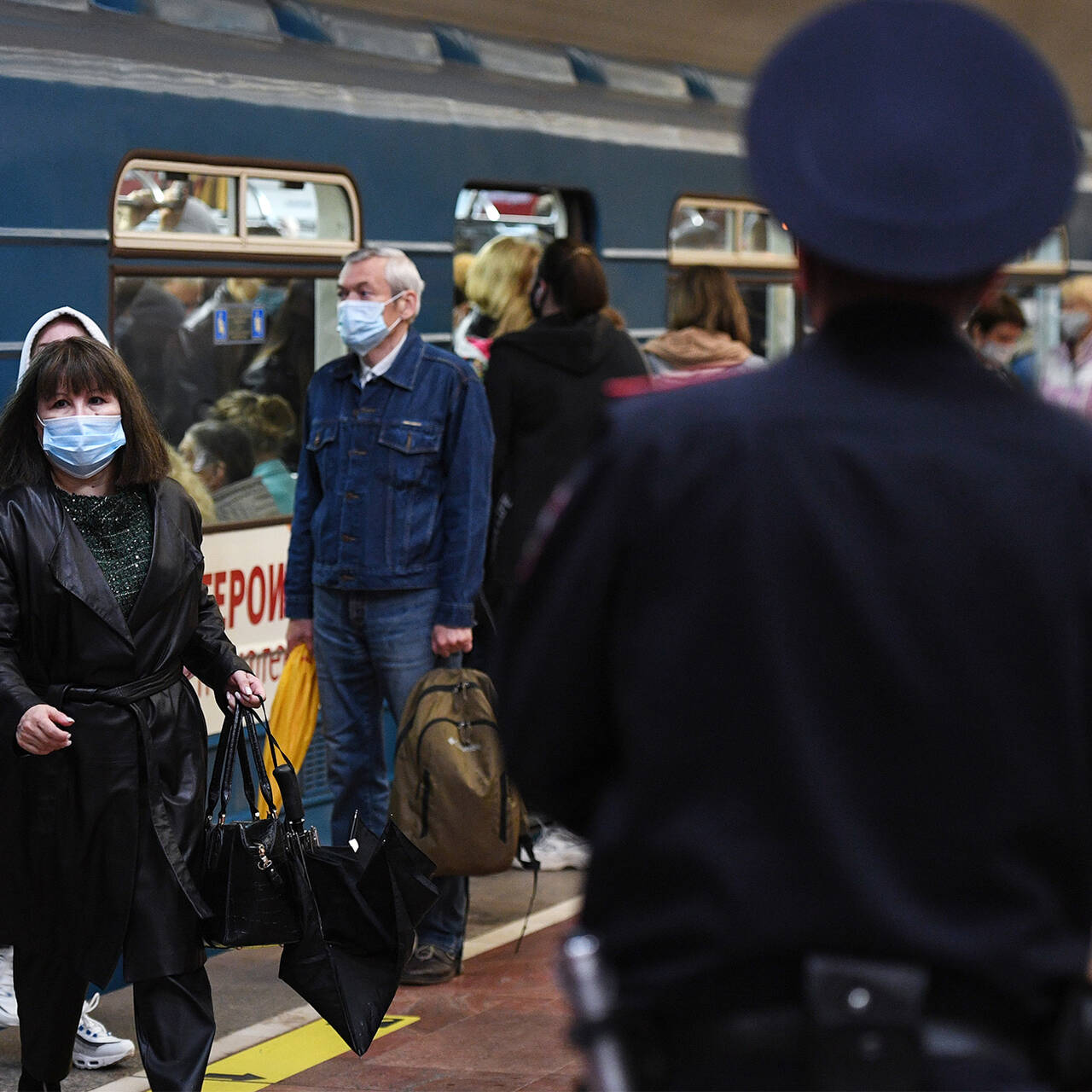 проверка в метро