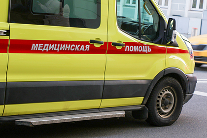В Москве грузовик насмерть сбил женщину