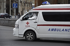 Один человек погиб при взрыве в торговом центре в Ереване