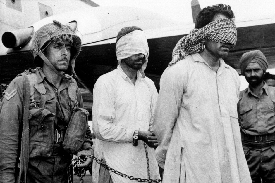 Пакистанские офицеры, захваченные в плен армией Индии в Кашмире, 1965 год