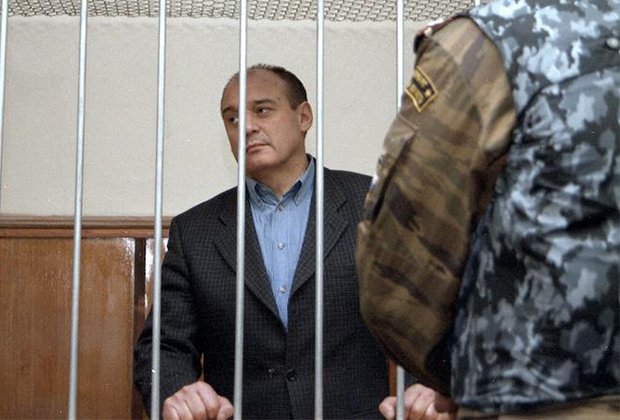 Юрий Шутов в зале суда