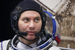 «Роскосмос» досрочно завершил выход Артемьева и Матвеева в открытый космос